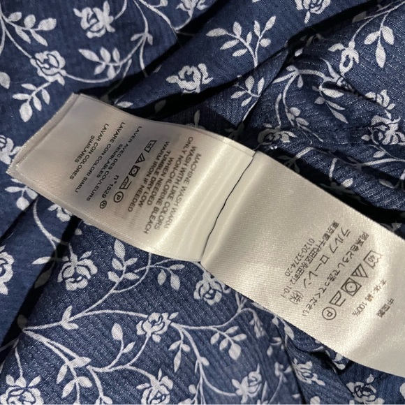 Lauren Ralph Lauren Women’s XL Navy Blue Floral lightweight button up Shirt EUC - Picture 8 of 9